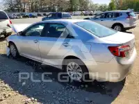 2012 Toyota CAMRY фото
