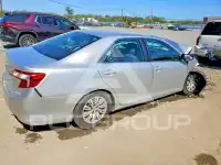 2012 Toyota CAMRY фото