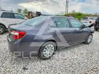 2012 Toyota CAMRY фото