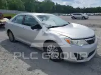 2012 Toyota CAMRY фото