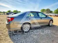 2012 Toyota CAMRY фото