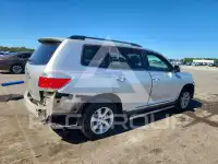 2012 Toyota Highlander фото