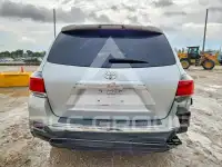 2012 Toyota Highlander фото