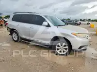 2012 Toyota Highlander фото