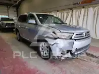2012 Toyota Highlander фото