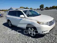 2012 Toyota Highlander photo