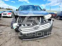2012 Toyota Highlander фото