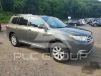 2012 Toyota Highlander фото