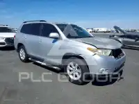 2012 Toyota Highlander photo