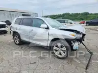 2012 Toyota Highlander photo