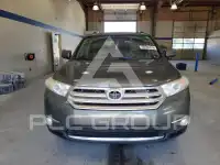 2012 Toyota Highlander photo