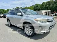 2012 Toyota Highlander фото