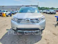 2012 Toyota Highlander фото