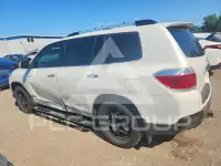 2012 Toyota Highlander фото