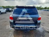 2012 Toyota Highlander photo