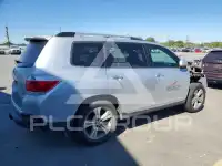 2012 Toyota Highlander фото