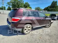 2012 Toyota Highlander фото
