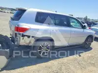 2012 Toyota Highlander фото