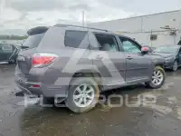 2012 Toyota Highlander photo