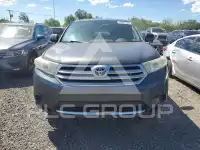 2012 Toyota Highlander photo