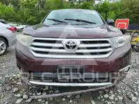 2012 Toyota Highlander photo