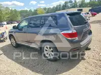 2012 Toyota Highlander photo