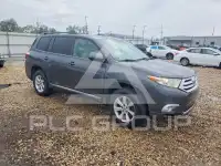 2012 Toyota Highlander фото