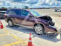 2012 Toyota Highlander фото