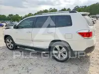 2012 Toyota Highlander photo
