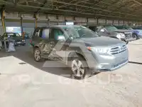 2012 Toyota Highlander фото