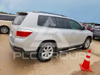 2012 Toyota Highlander фото