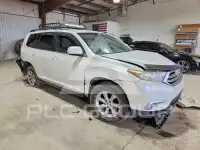 2012 Toyota Highlander photo