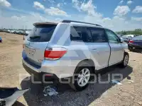 2012 Toyota Highlander фото