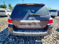 2012 Toyota Highlander photo