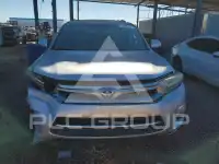2012 Toyota Highlander photo