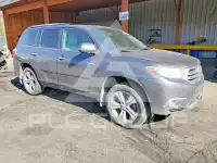 2012 Toyota Highlander photo