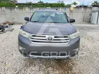 2012 Toyota Highlander фото