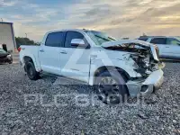 2012 Toyota TUNDRA photo