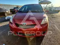 2012 Toyota YARIS фото