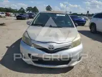 2012 Toyota YARIS photo