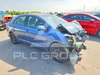 2012 Toyota YARIS фото