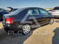 2012 Toyota YARIS фото