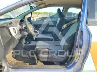 2012 Toyota YARIS фото