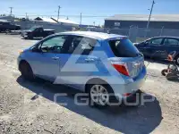 2012 Toyota YARIS фото