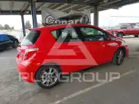 2012 Toyota YARIS фото