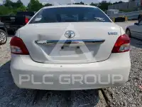 2012 Toyota YARIS фото