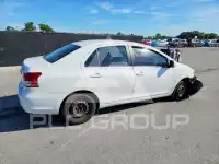 2012 Toyota YARIS photo