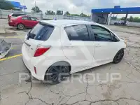 2012 Toyota YARIS фото