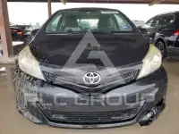2012 Toyota YARIS фото
