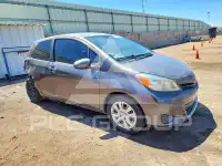 2012 Toyota YARIS фото